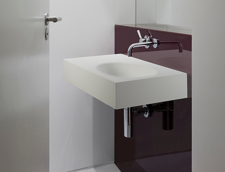 MTCS 736WM Akana 2 Wall Mounted Lip Rounded